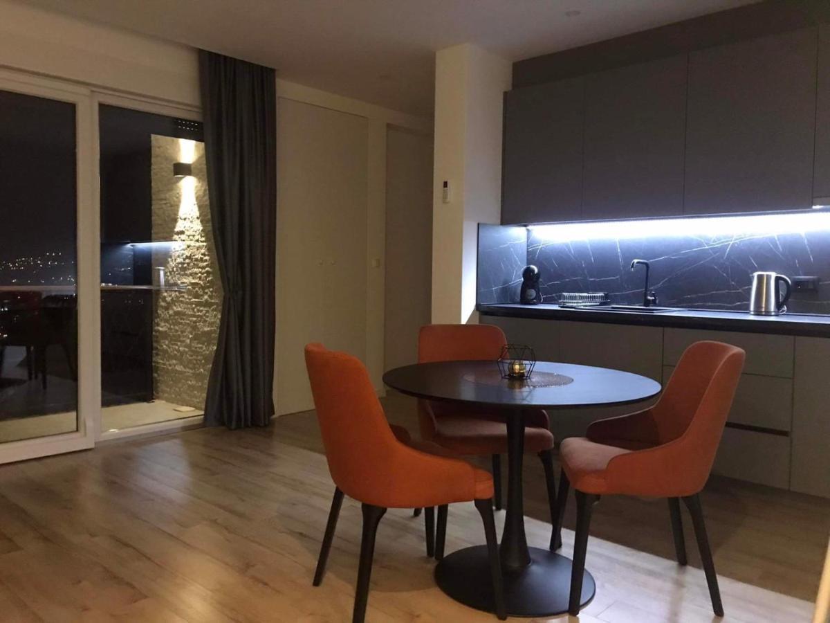 Apartment Romansa Мостар Екстериор снимка