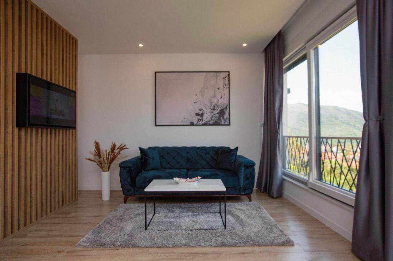 Apartment Romansa Мостар Екстериор снимка